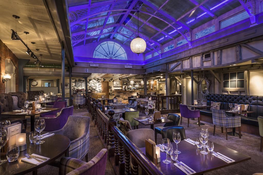 The Admiral Rodney Hotel, Horncastle, Lincolnshire Горнкасл Екстер'єр фото