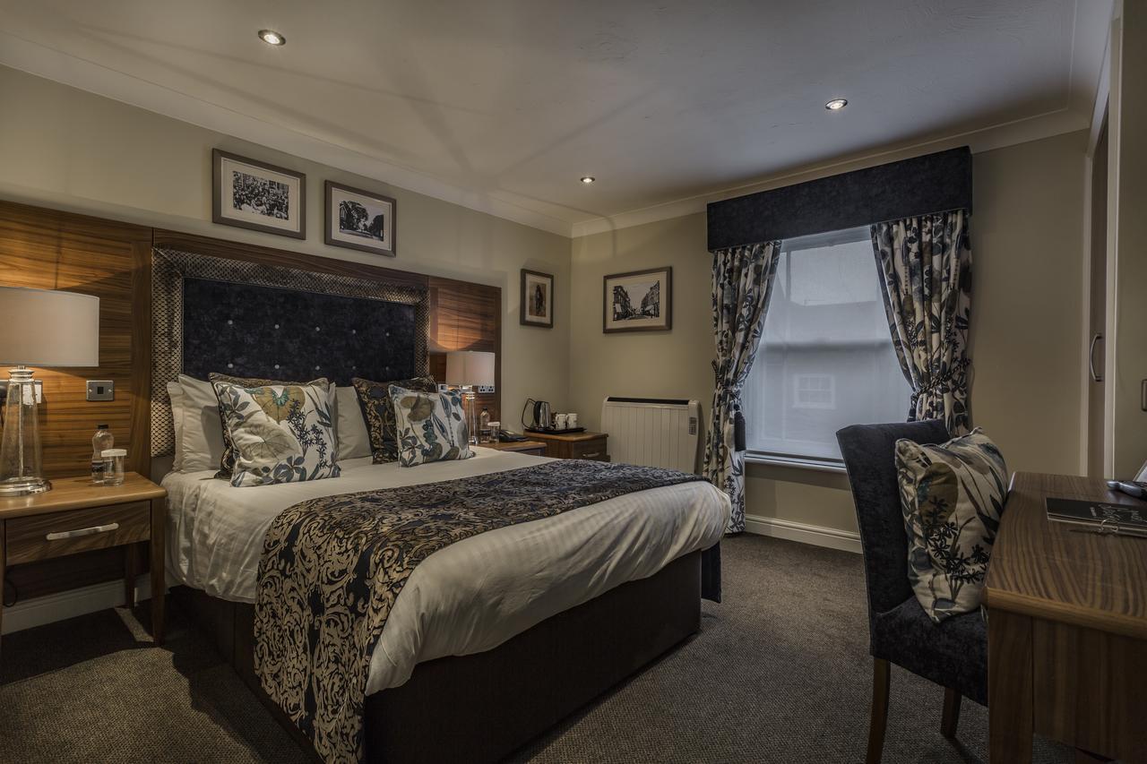 The Admiral Rodney Hotel, Horncastle, Lincolnshire Горнкасл Екстер'єр фото