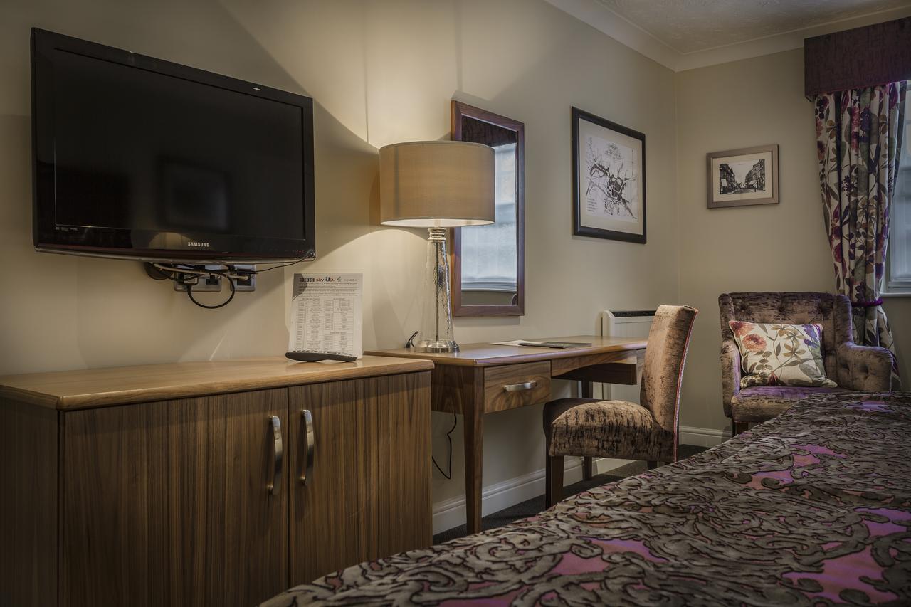 The Admiral Rodney Hotel, Horncastle, Lincolnshire Горнкасл Екстер'єр фото
