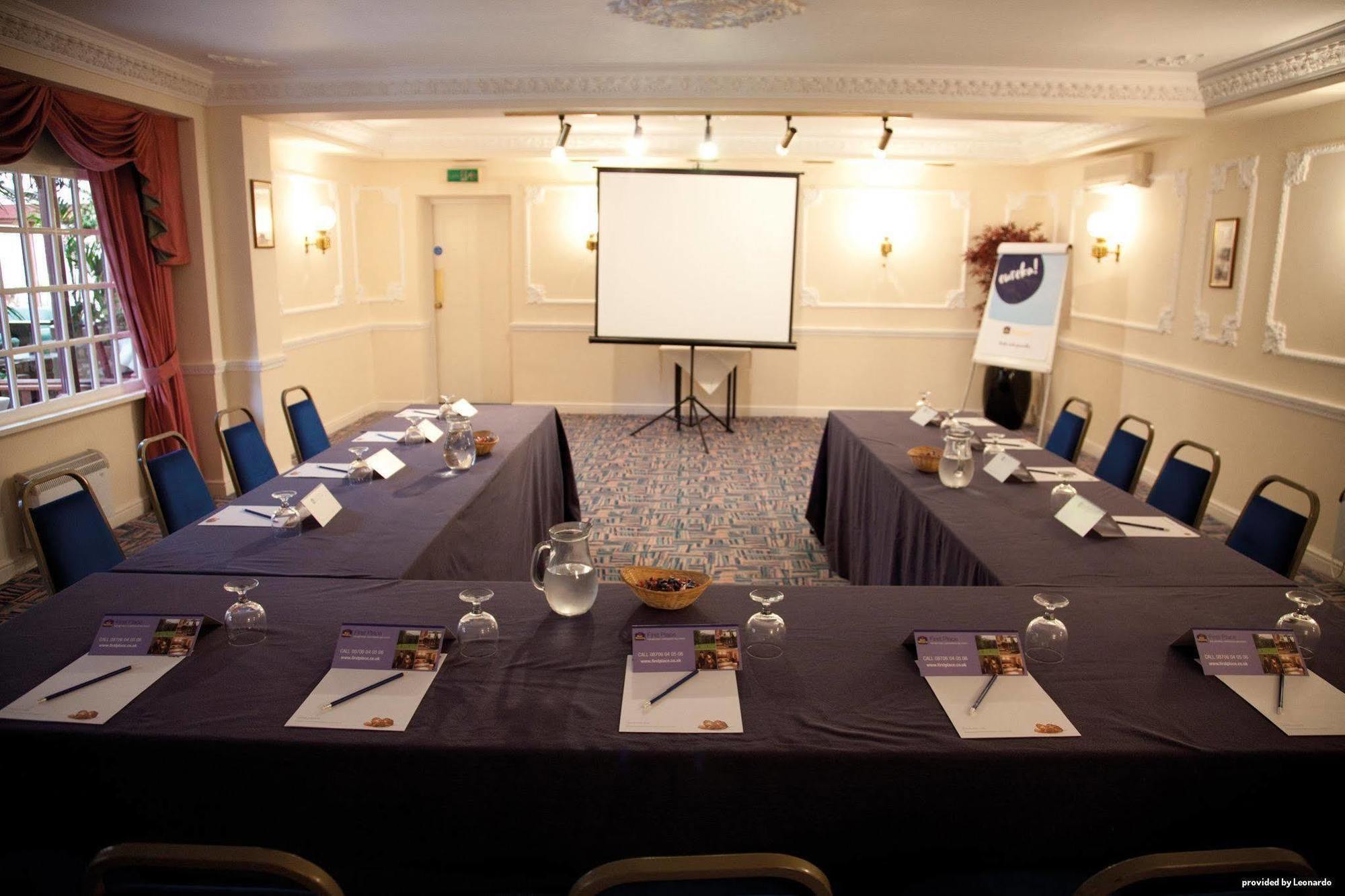 The Admiral Rodney Hotel, Horncastle, Lincolnshire Горнкасл Бізнес фото