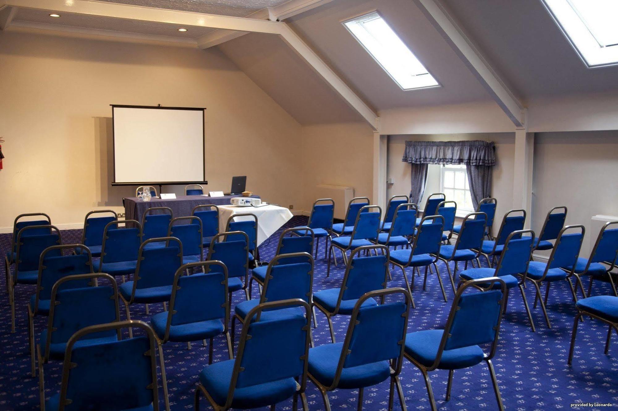 The Admiral Rodney Hotel, Horncastle, Lincolnshire Горнкасл Бізнес фото